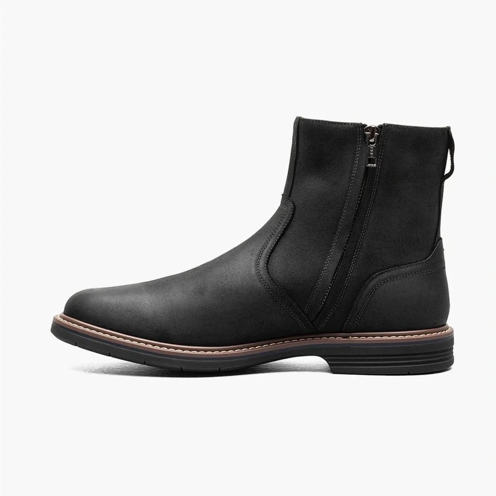 S73 NWT/NIB Florsheim NORWALK  Plain Toe Side Zip Boot Black 8.5